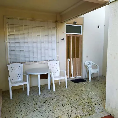 Charming In - 45 M² With A Shared Pool 아파트 포티마오