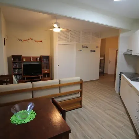 Charming In - 45 M² With A Shared Pool Апартаменты Портиман